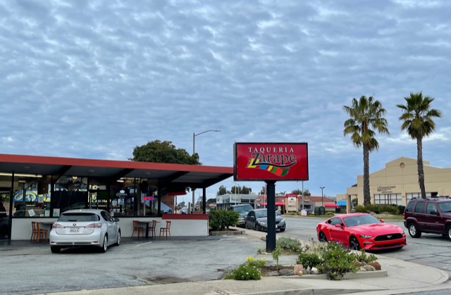 Taqueria Zarape's buildine